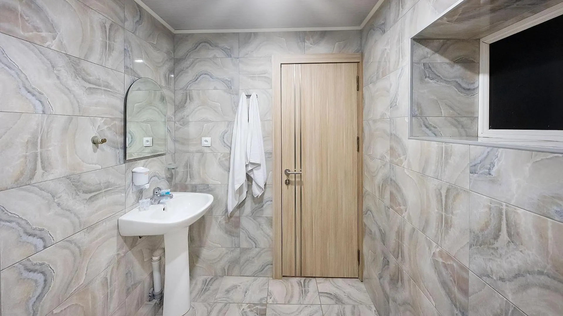 Lägenhet Apart Hotel Georgia Gold Tbilisi